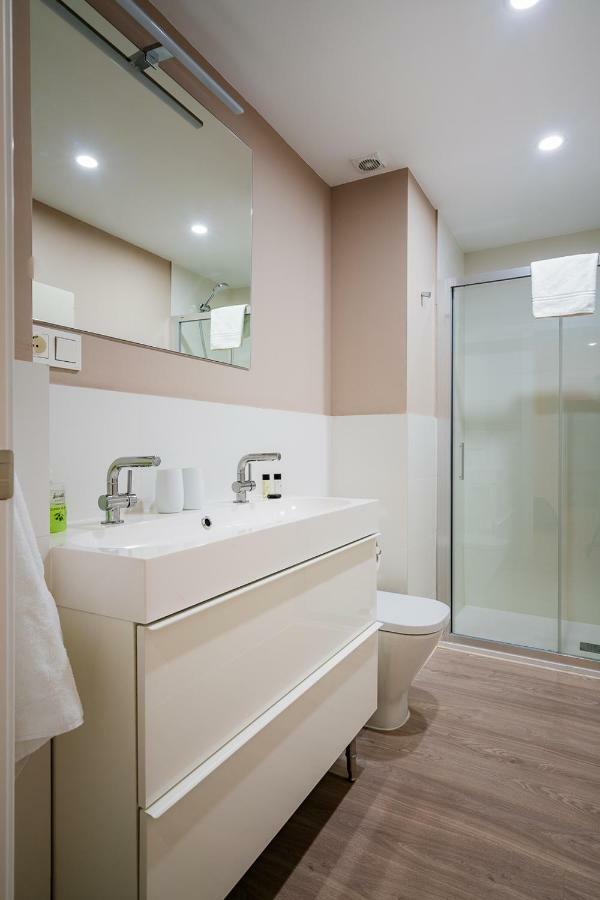 Exclusive Quietness In The Heart Of Madrid With Public Parking, Breakfast, 2 Bathrooms מראה חיצוני תמונה